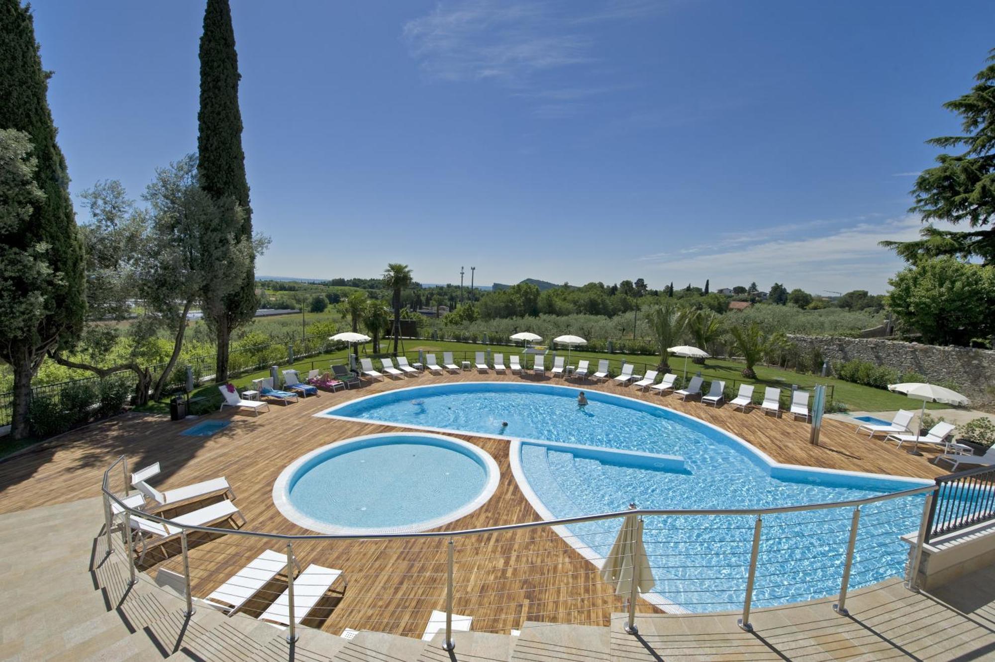 Villa Luisa Resort & Luxury Apartments San Felice del Benaco Zewnętrze zdjęcie