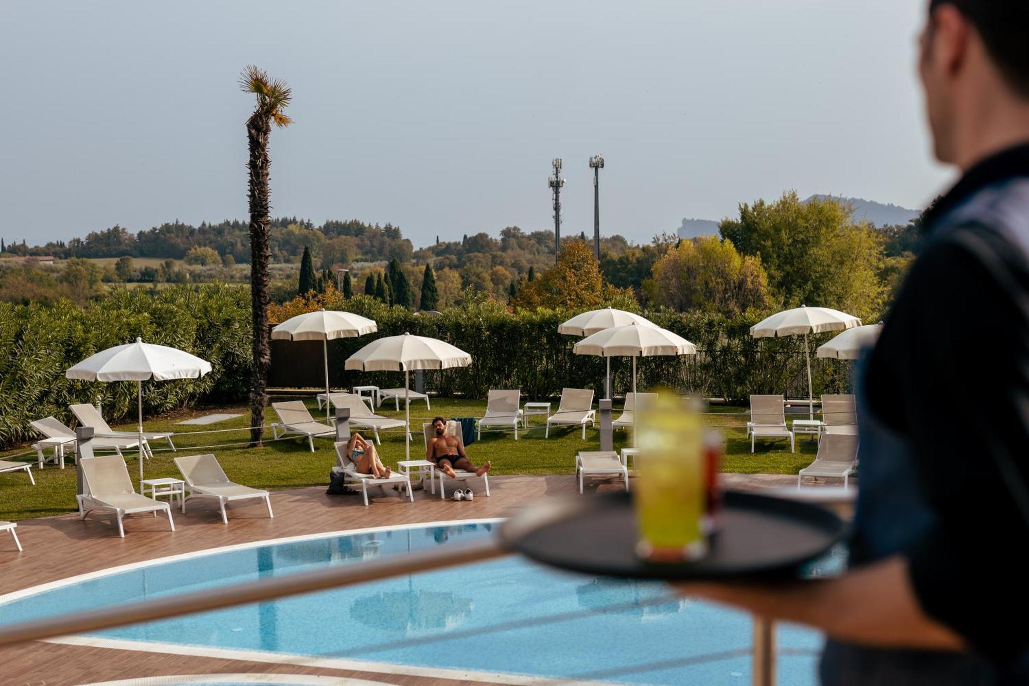 Villa Luisa Resort & Luxury Apartments San Felice del Benaco Zewnętrze zdjęcie