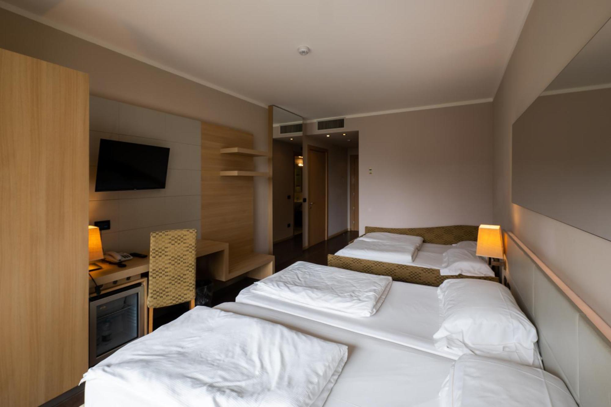 Villa Luisa Resort & Luxury Apartments San Felice del Benaco Zewnętrze zdjęcie