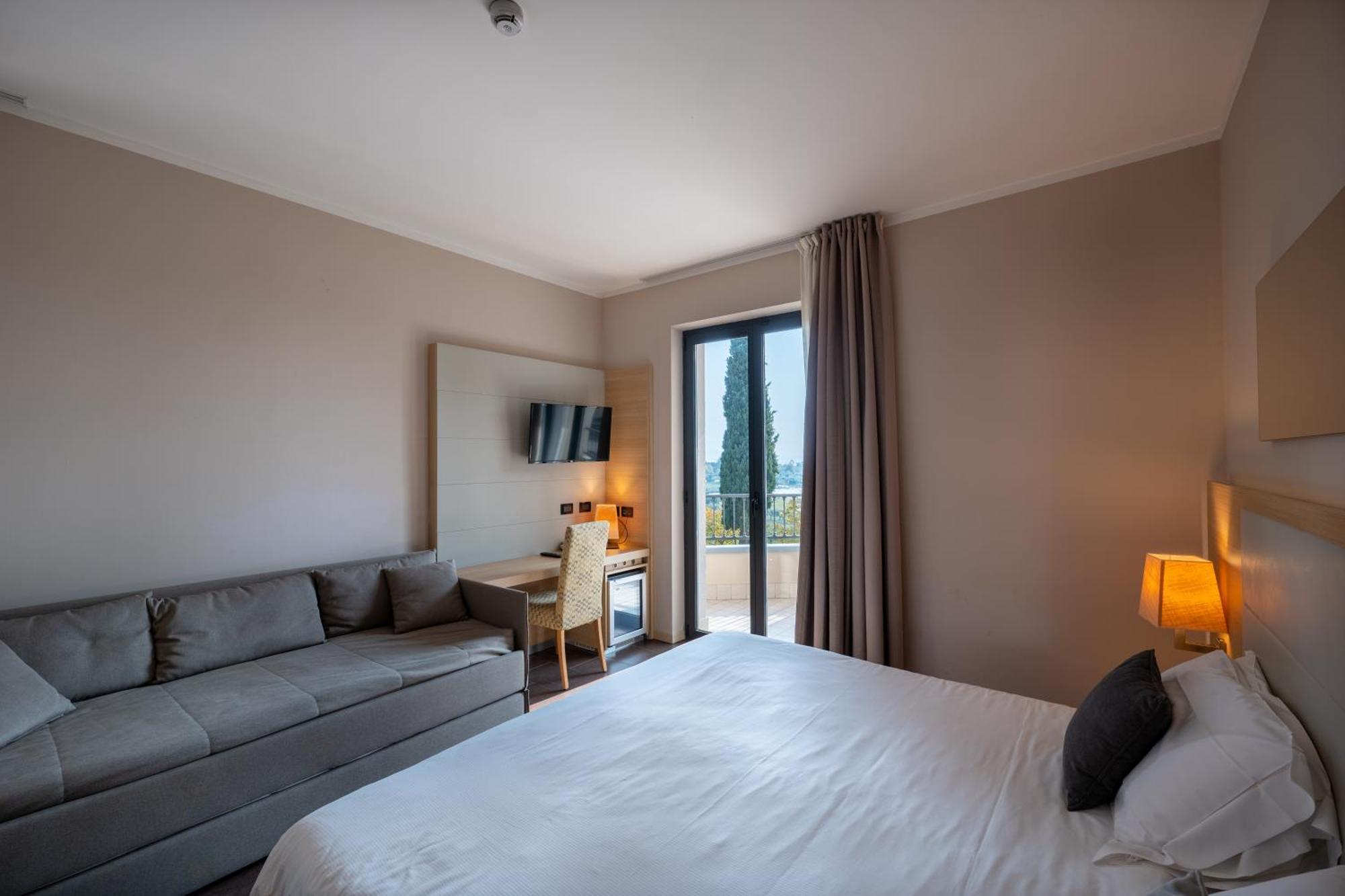 Villa Luisa Resort & Luxury Apartments San Felice del Benaco Zewnętrze zdjęcie